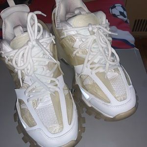 Balenciagas Clear Sole